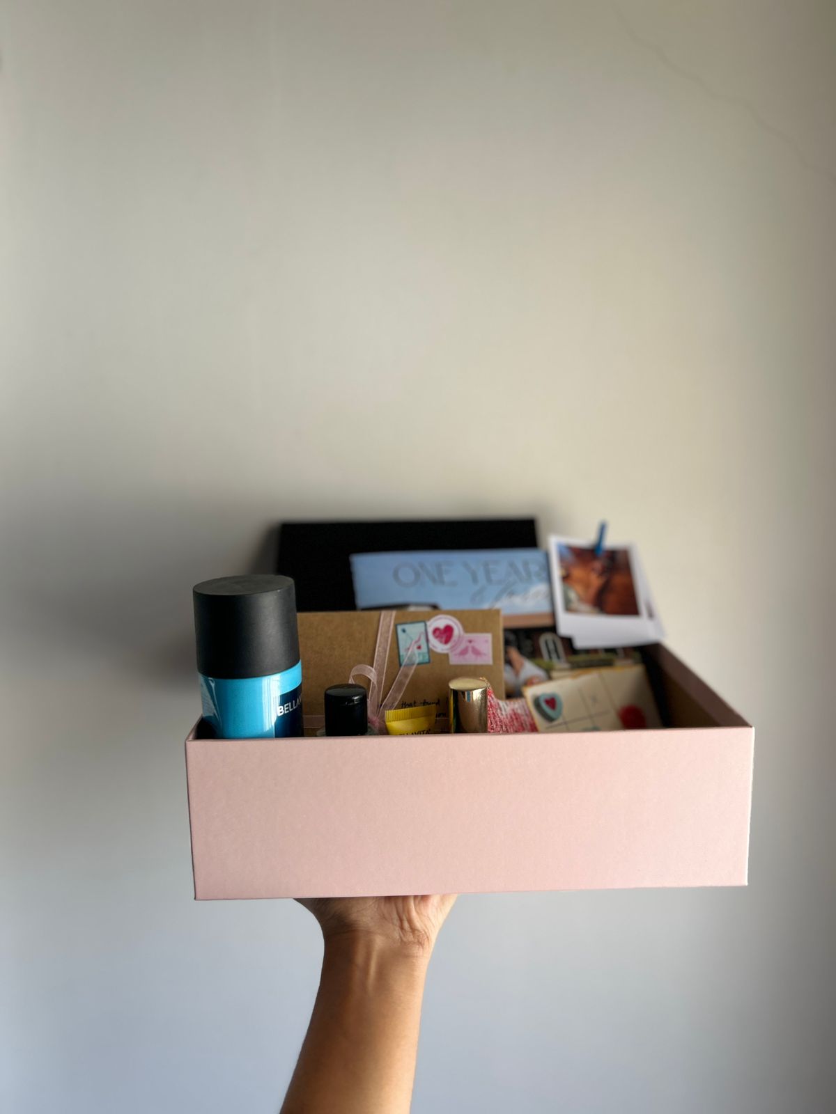 Customised gift hamper